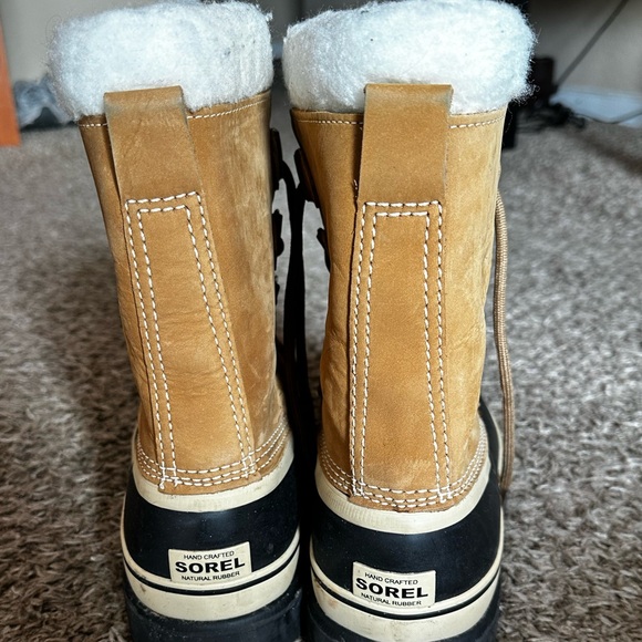 Sorel Brown and Black Winter Boots - Picture 2 of 9